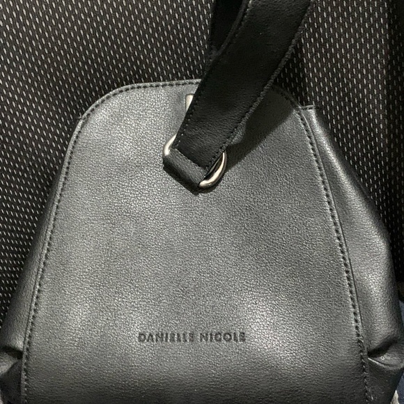 Leather Handbag - Picture 2 of 6